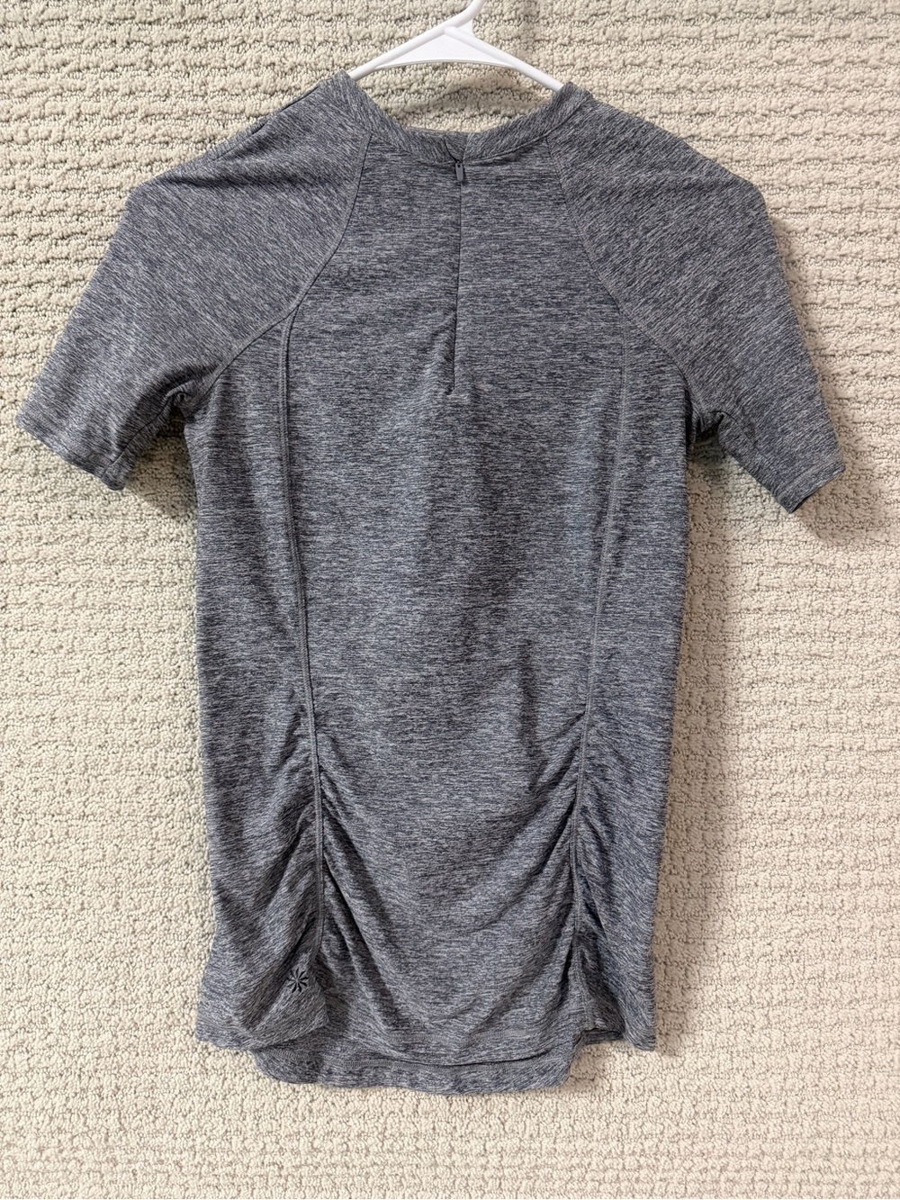 Athleta Gray fastest track Ruched Short Sleeve Top sz S